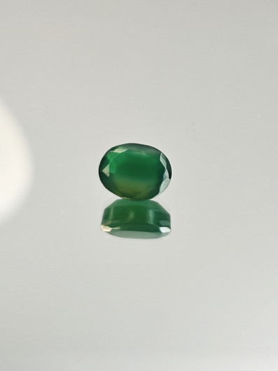 Agate 9 x 7 x 4 mm