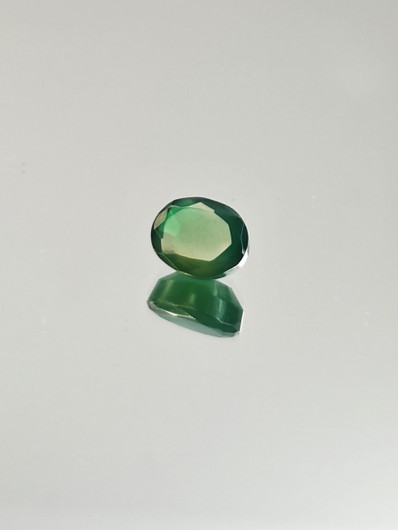 Agate 9 x 7 x 4 mm