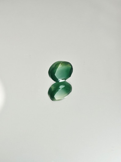 Agate 9 x 7 x 4 mm