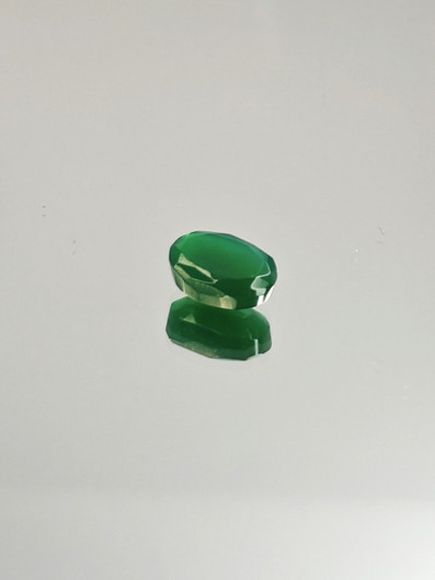 Agate 9 x 6 x 4 mm