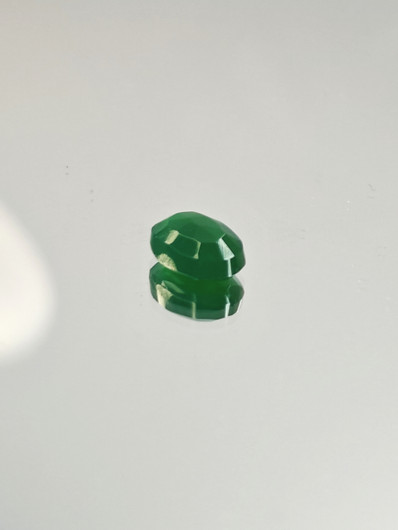 Agate 9 x 6 x 4 mm