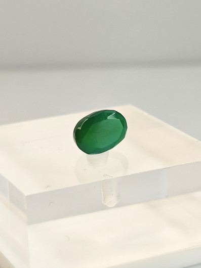 Agate 9 x 6 x 4 mm