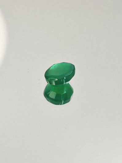 Agate 10 x 7 x 4 mm