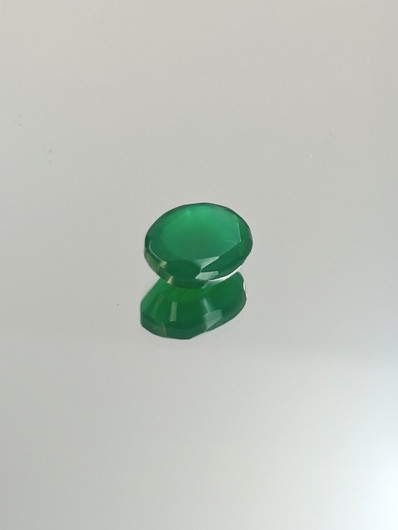 Agate 10 x 7 x 4 mm