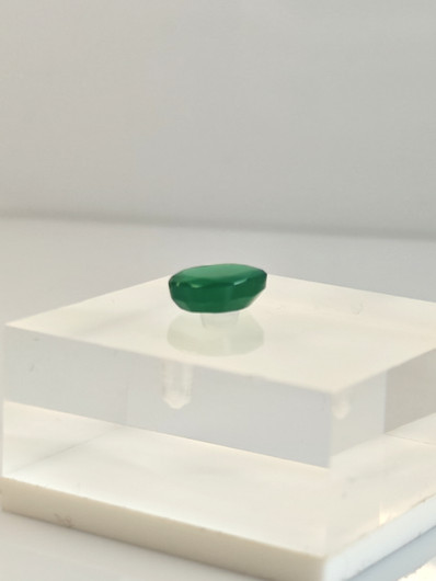 Agate 10 x 7 x 4 mm