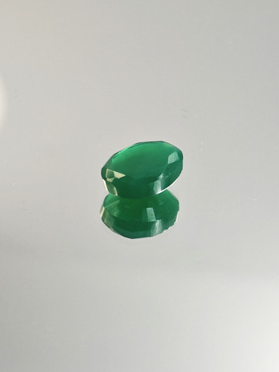 Agate 10 x 8 x 4 mm