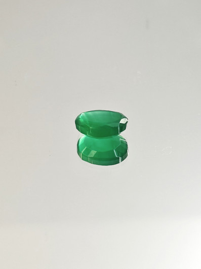 Agate 10 x 8 x 3 mm