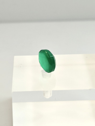 Agate 10 x 8 x 3 mm