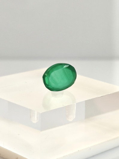 Agate 10 x 8 x 3 mm
