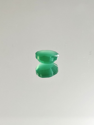 Agate 10 x 8 x 5 mm  