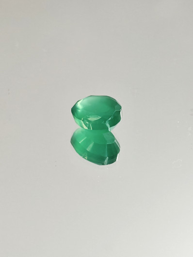 Agate 10 x 8 x 5 mm  