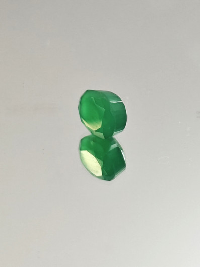 Agate 11 x 8 x 7 mm