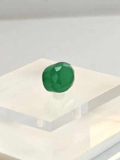 Agate 11 x 8 x 7 mm