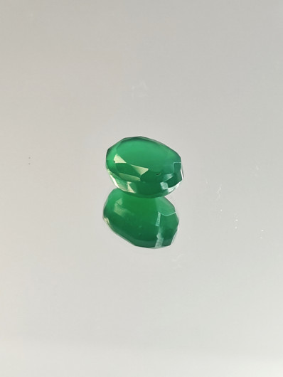 Agate 10 x 8 x 5 mm