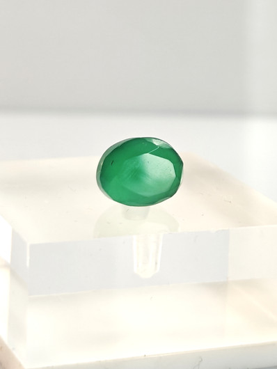 Agate 10 x 8 x 5 mm