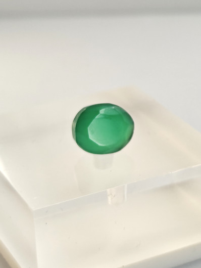 Agate 10 x 8 x 5 mm