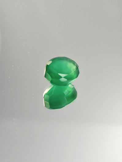 Agate 10 x 8 x 5 mm