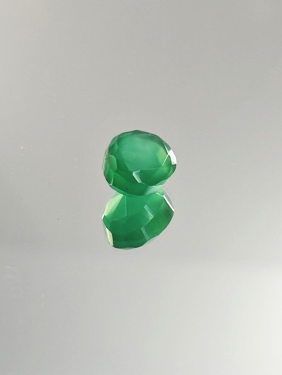 Agate 10 x 8 x 5 mm