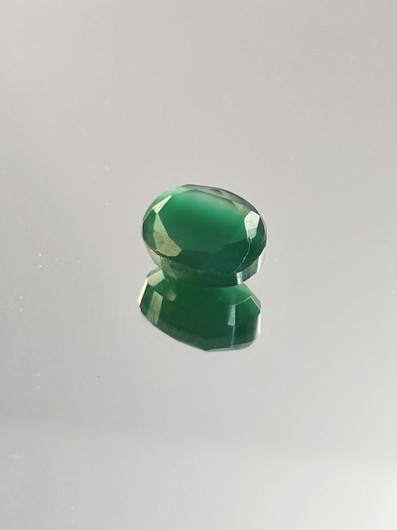 Agate 10 x 8 x 5 mm