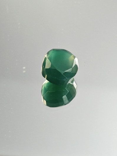 Agate 10 x 8 x 5 mm