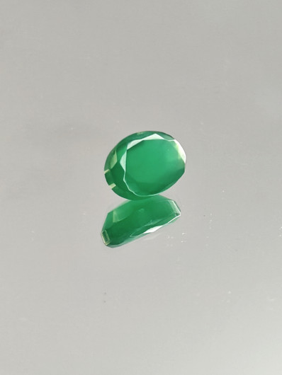 Agate 10 x 7 x 4 mm