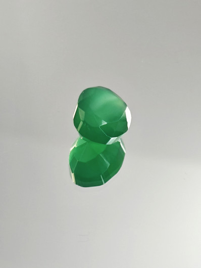 Agate 12 x 9 x 6 mm