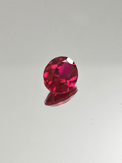Ruby (synt.) 3,1 ct oval