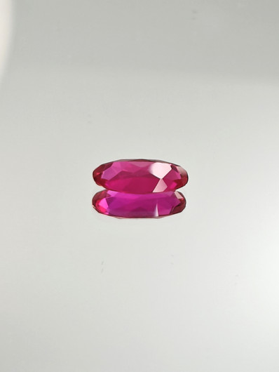 Rubiini (synt.) 2,7 ct ovaali