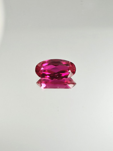 Rubiini (synt.) 2,7 ct ovaali
