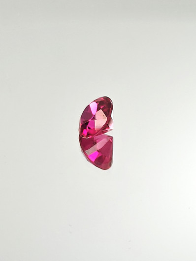 Rubiini (synt.) 1,4 ct pyöreä