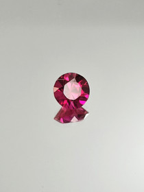 Rubiini (synt.) 1,4 ct pyöreä