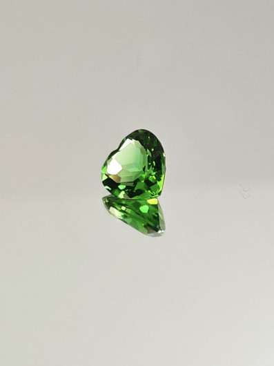 Moldaviitti (synt.) 3 ct sydän