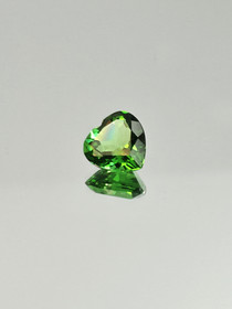 Moldaviitti (synt.) 2,9 ct sydän