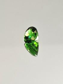 Moldaviitti (synt.) 3,8 ct pyöreä