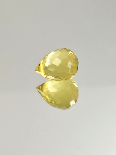 Citrine 14,1 ct, fancy cut, whole pear