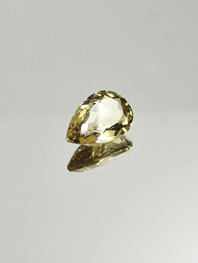 Citrine 5,4 ct, pear
