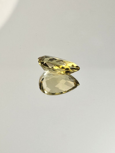 Citrine 5,4 ct, pear