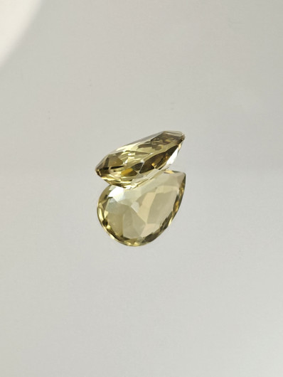 Citrine 5,4 ct, pear
