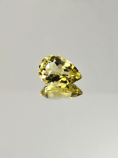 Citrine  8,1 ct, pear