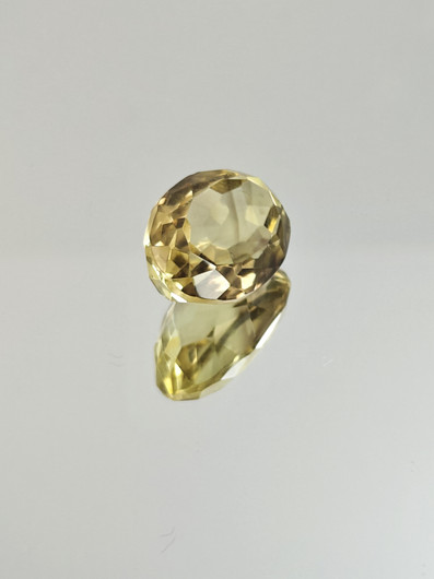Citrine 23 ct, oval