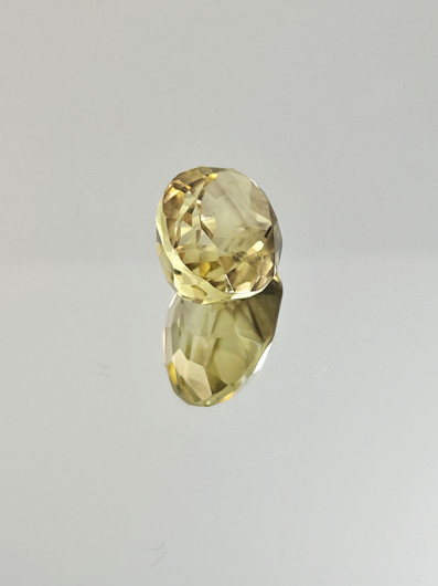Citrine 23 ct, oval