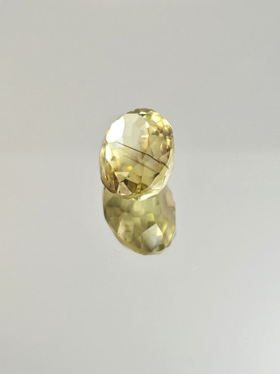 Citrine 23 ct, oval