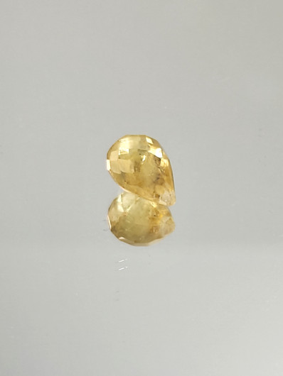 Citrine 2,5 ct, fancy cut