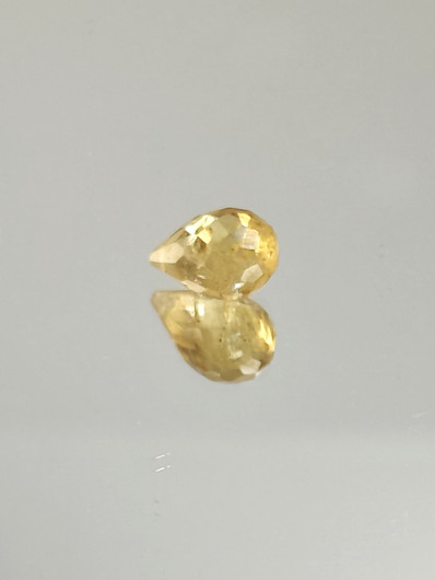 Citrine 2,5 ct, fancy cut