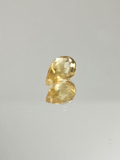 Citrine 3 ct, fancy cut