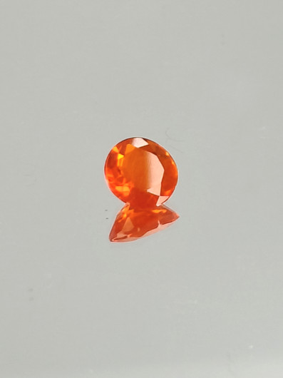 tuli Opaali 0,9 ct pyöreä