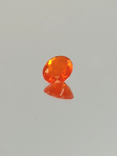 tuli Opaali 0,9 ct pyöreä