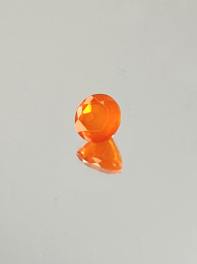 tuli Opaali 1,2 ct pyöreä