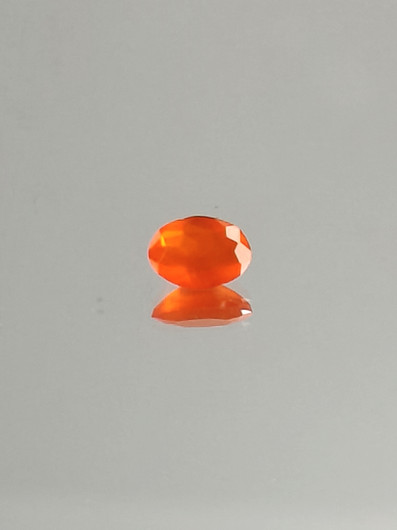 fire Opal 0,4 ct oval