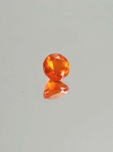 tuli Opaali 0,4 ct pyöreä